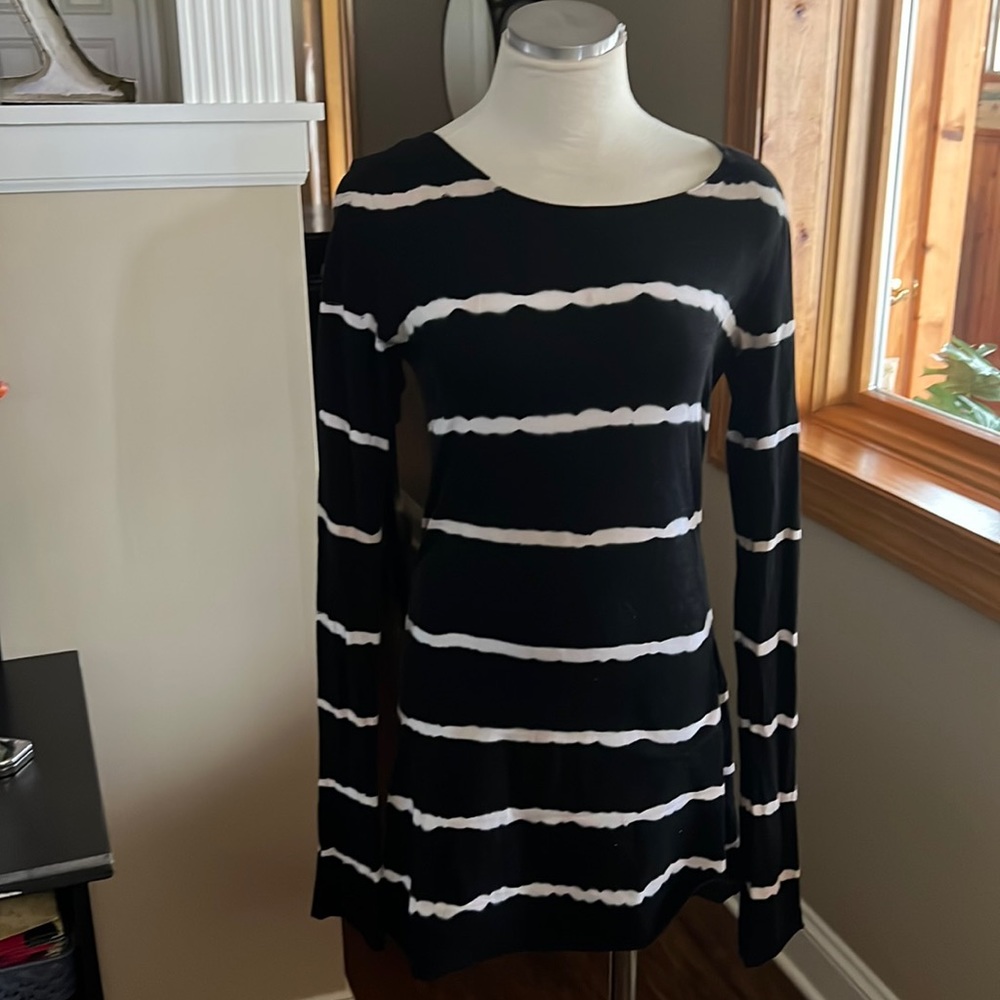 Hard Tail fitted tunic size M